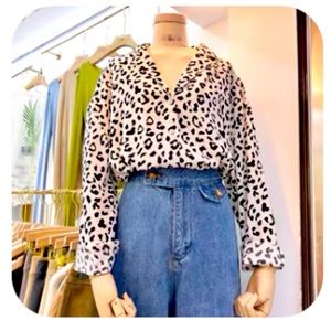 women‘s blouse